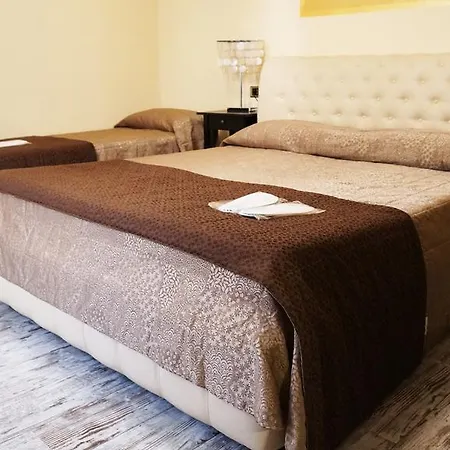 Cola Di Rienzo Guest house 4*